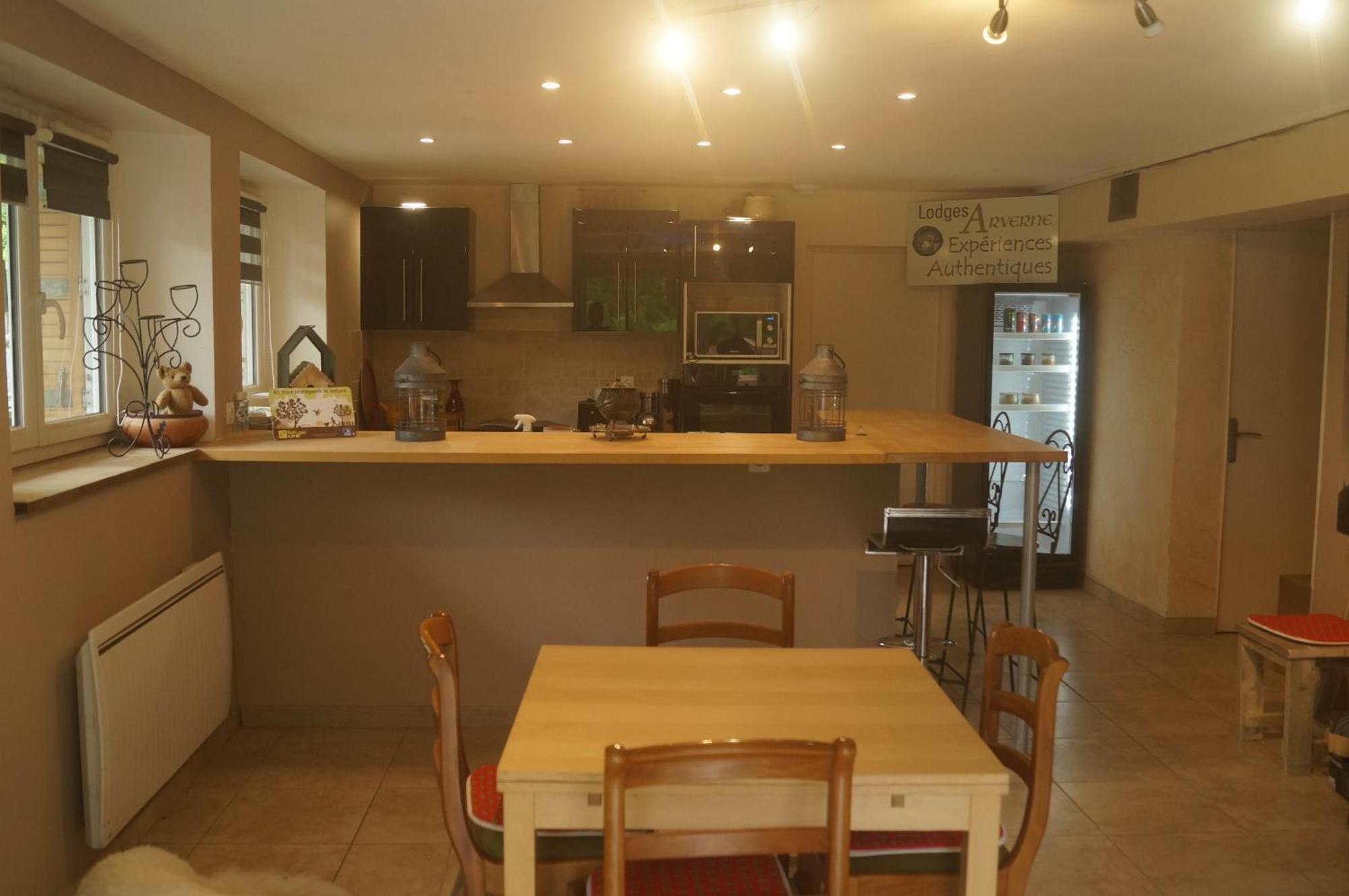 Lodges Arverne Vic-le-Comte ภายนอก รูปภาพ